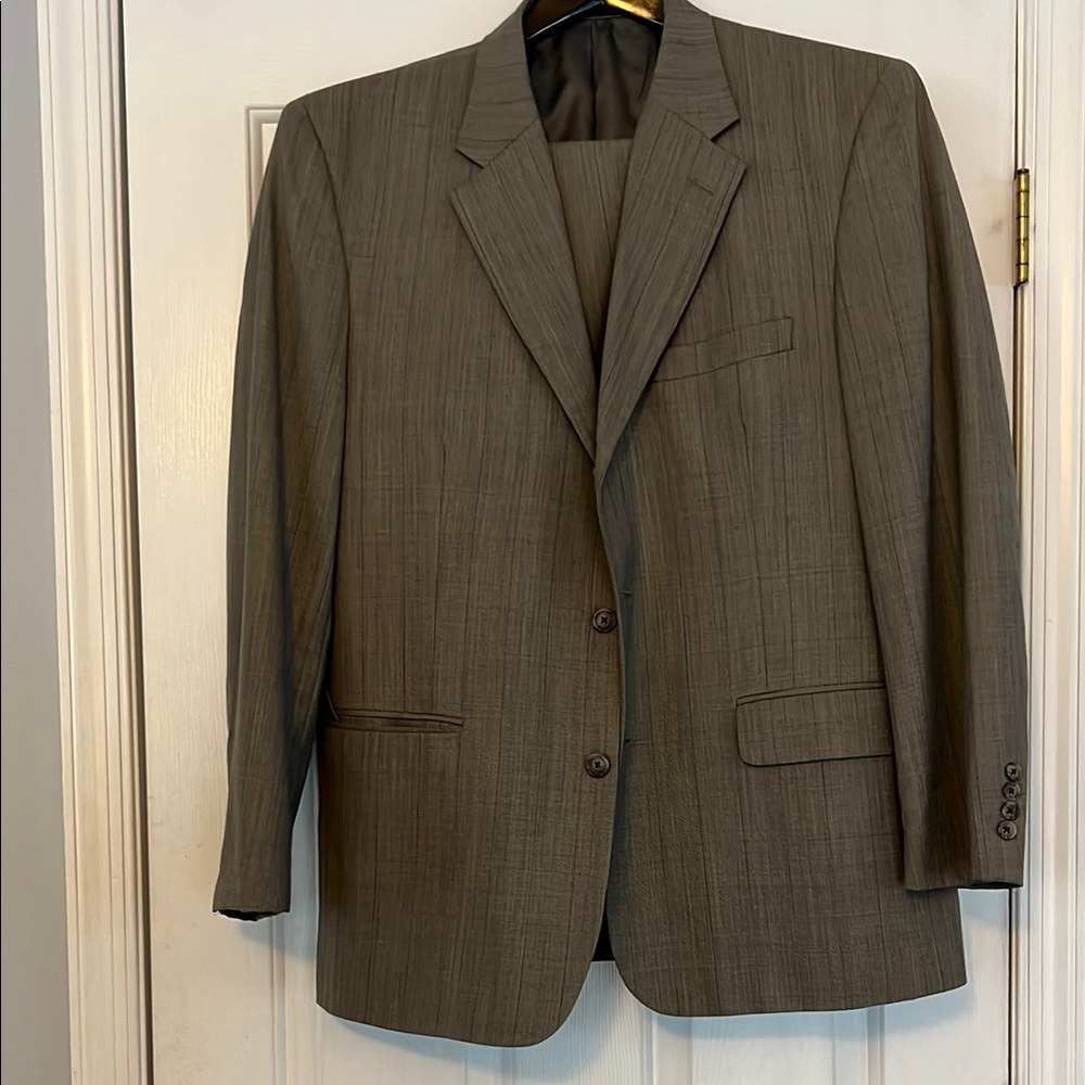Men’s Grey Suit
